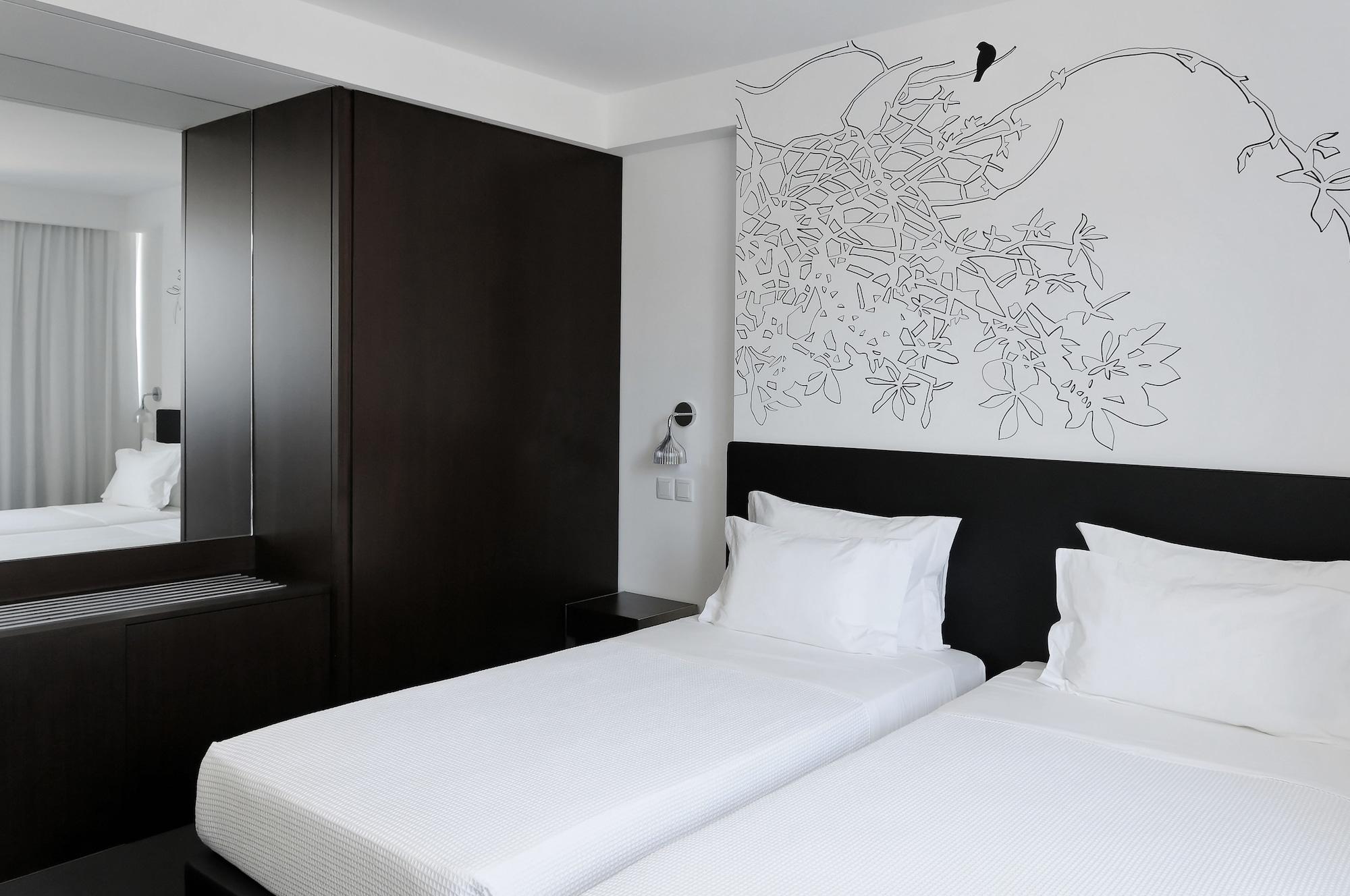 Open Village Sports Hotel&Spa Club Guimarães Exteriör bild