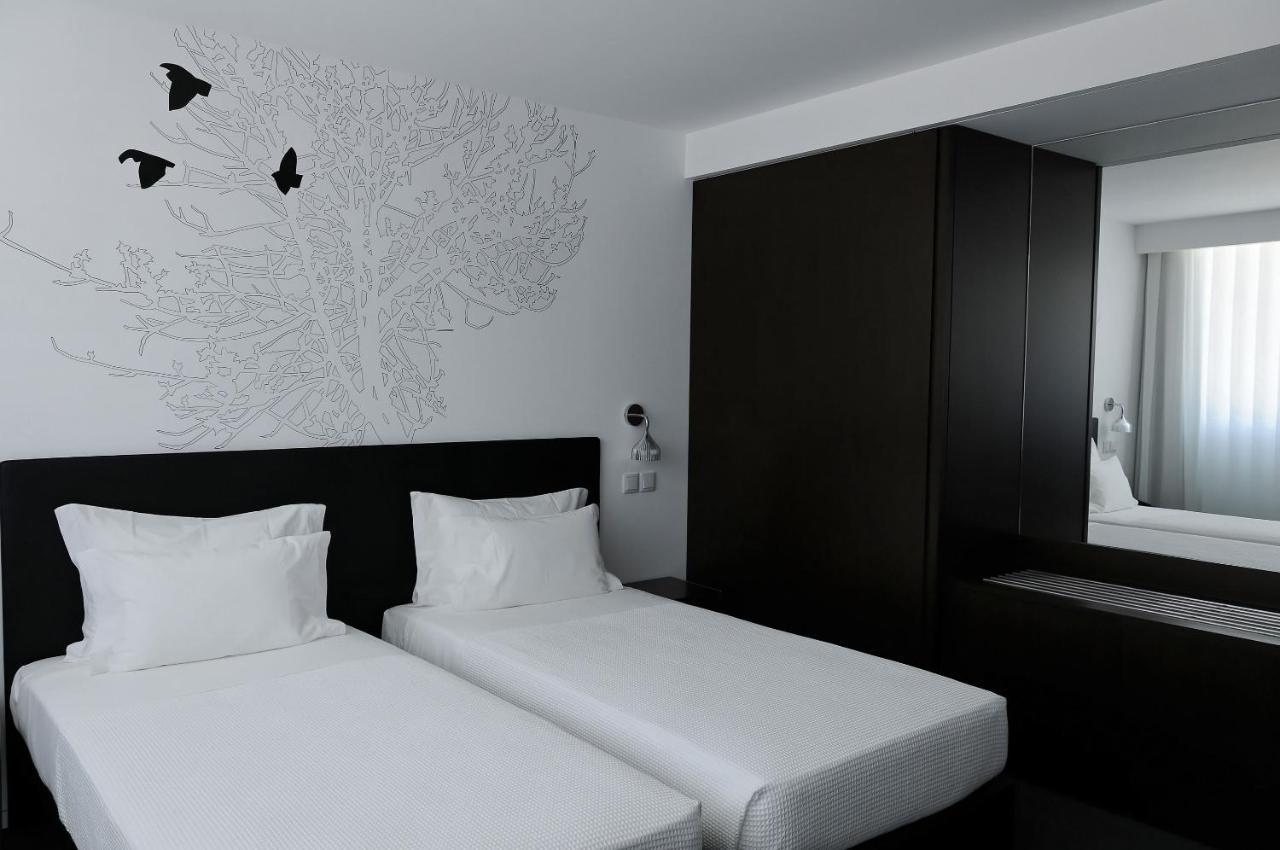 Open Village Sports Hotel&Spa Club Guimarães Exteriör bild